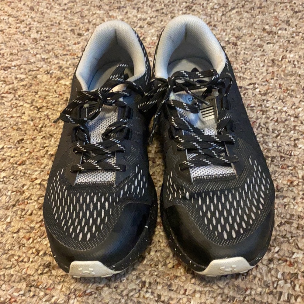 Mens UA Charged Bandit Trail